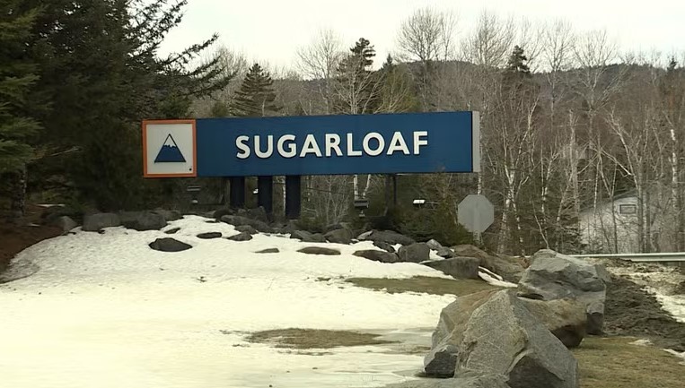 Empleado Muerto en Sugarloaf.